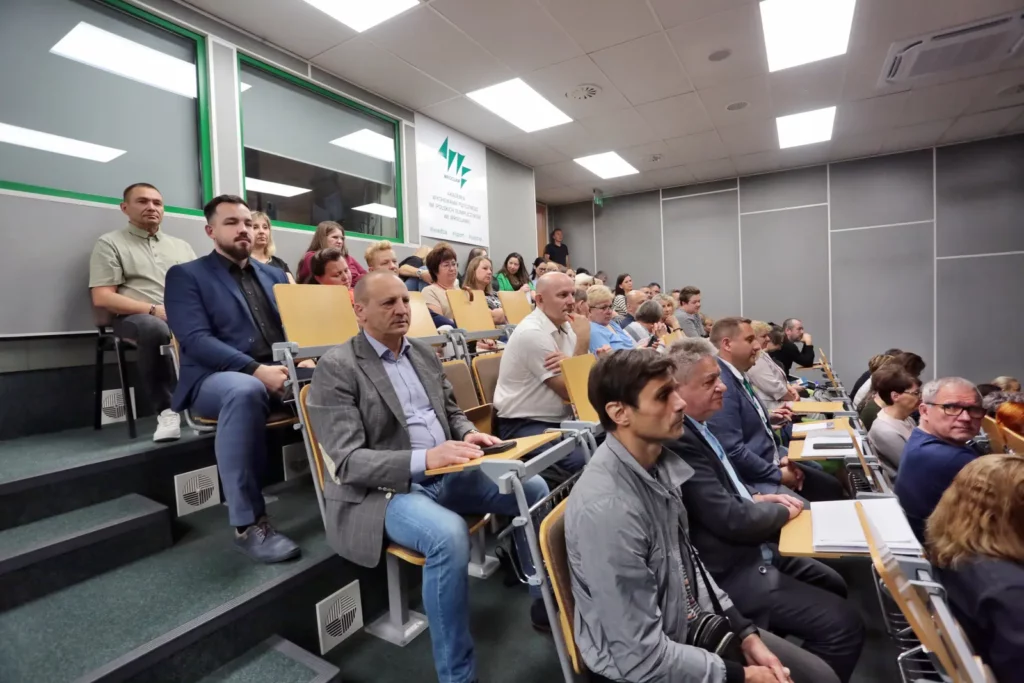Fot. Andrzej Nowak - Spotkanie Rektora Elekta dr hab. Tadeusza Stefaniaka, prof. AWF z pracownikami Uczelni