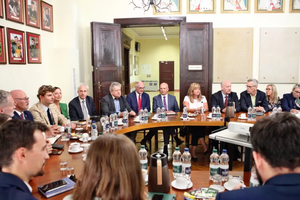 Fot. Adam Stępień - Pierwsze posiedzenie Senatu nowej kadencji