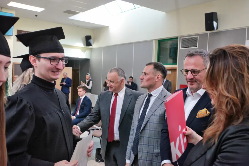 Fot. Adam Stępień - Wręczenie dyplomów absolwentom Akademii Wychowania Fizycznego im. Polskich Olimpijczyków we Wrocławiu 2024