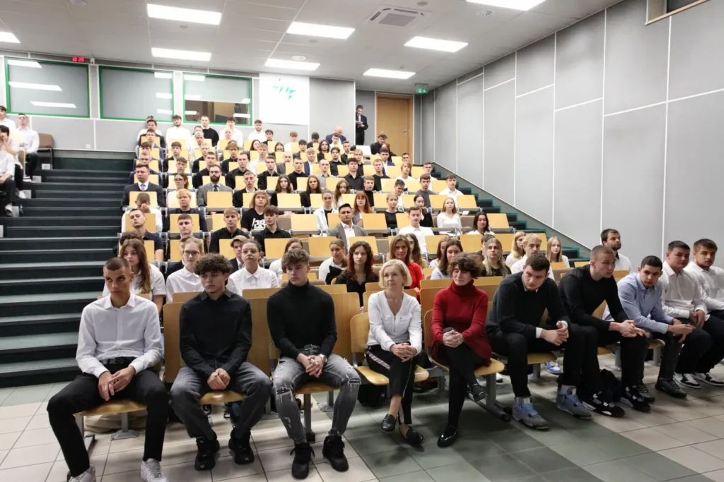 Fot. Adam Stępień - Immatrykulacja studentów rocznika 2024/2025 - Wydział WFiS, kierunek Sport i BiPP