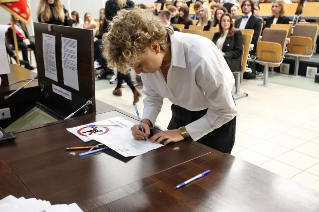 Fot. Adam Stępień - Immatrykulacja studentów rocznika 2024/2025 - Wydział Fizjoterapii, kierunek Fizjoterapia