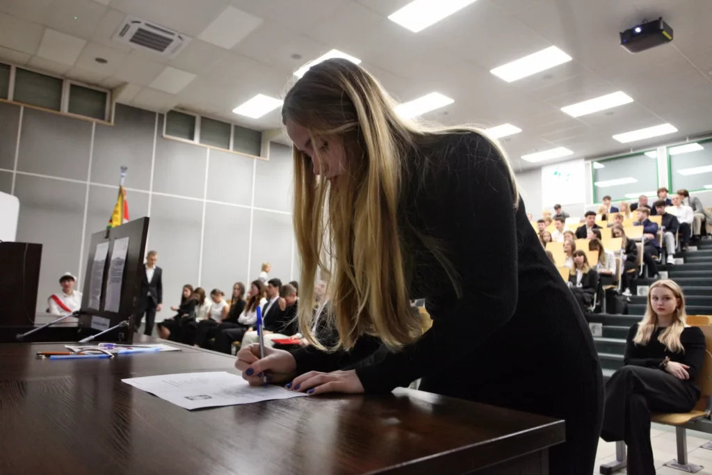 Fot. Adam Stępień - Immatrykulacja studentów rocznika 2024/2025 - Wydział Fizjoterapii, kierunek Fizjoterapia