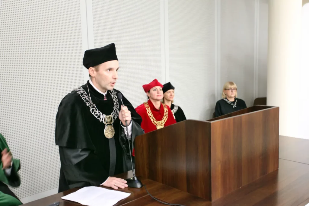 Fot. Adam Stępień - Immatrykulacja studentów rocznika 2024/2025 - Wydział Fizjoterapii, kierunek Kosmetologia i Terapia Zajęciowa
