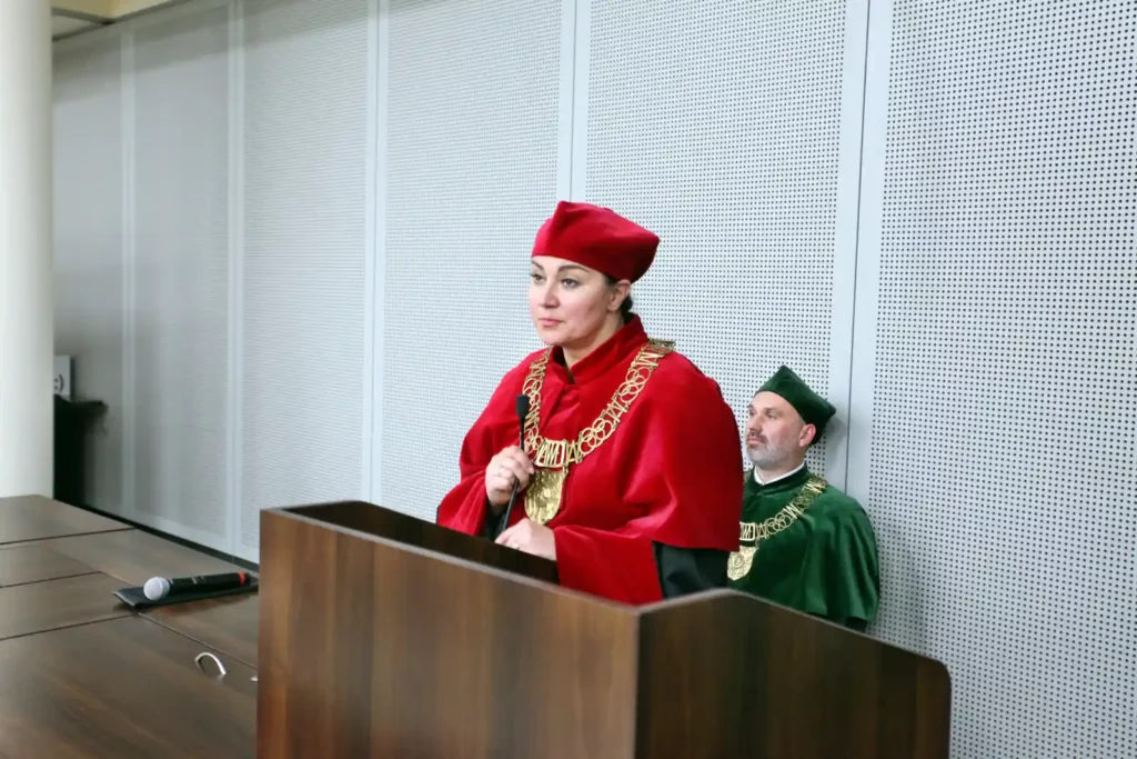 Fot. Adam Stępień - Immatrykulacja studentów rocznika 2024/2025 - Wydział Fizjoterapii, kierunek Kosmetologia i Terapia Zajęciowa