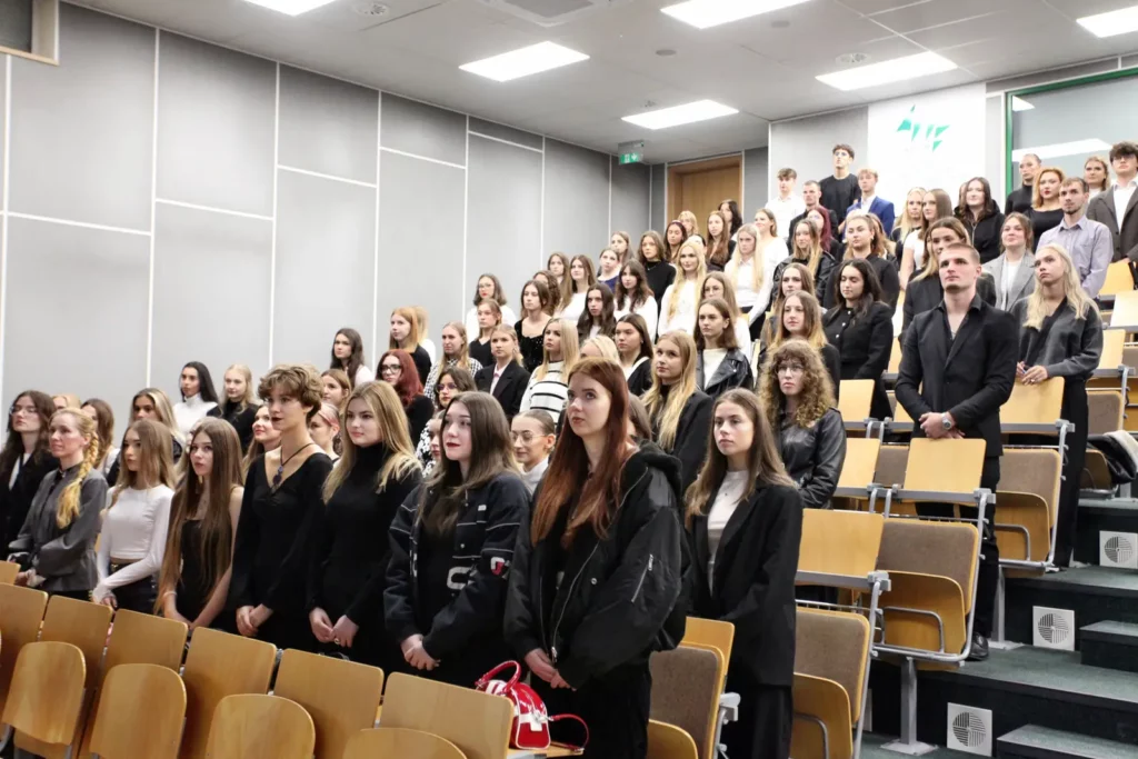 Fot. Adam Stępień - Immatrykulacja studentów rocznika 2024/2025 - Wydział Fizjoterapii, kierunek Kosmetologia i Terapia Zajęciowa
