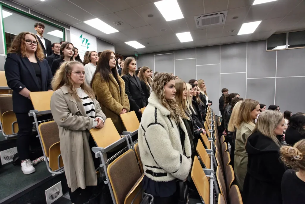 Fot. Adam Stępień - Immatrykulacja studentów rocznika 2024/2025 - Wydział Fizjoterapii, kierunek Kosmetologia i Terapia Zajęciowa