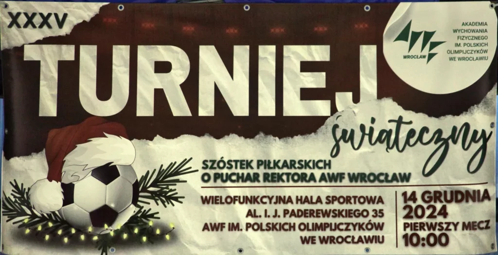Fot. Adam Stępień - XXXV Świąteczny Turniej Szóstek Piłkarskich o Puchar Rektora AWF Wrocław