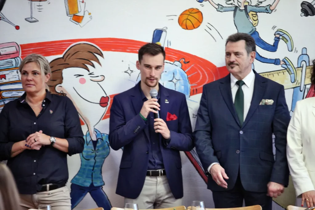 Fot. Adam Stępień - Spotkanie wigilijne z Samorządem Studenckim