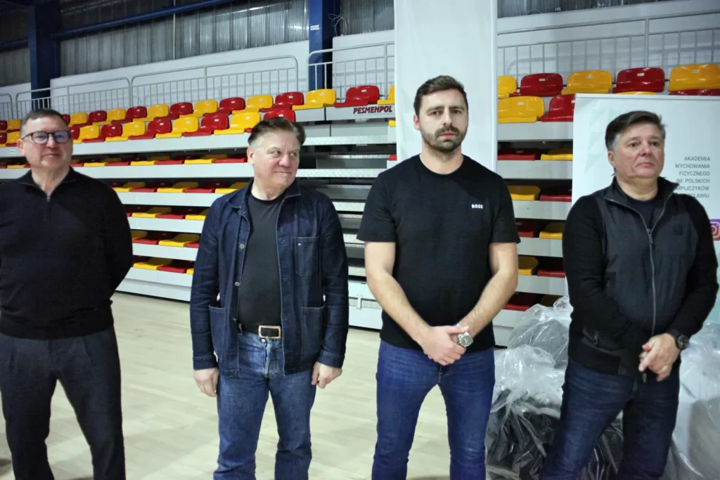 Fot. Adam Stępień - XXXV Świąteczny Turniej Szóstek Piłkarskich o Puchar Rektora AWF Wrocław