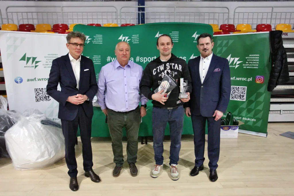 Fot. Adam Stępień - XXXV Świąteczny Turniej Szóstek Piłkarskich o Puchar Rektora AWF Wrocław