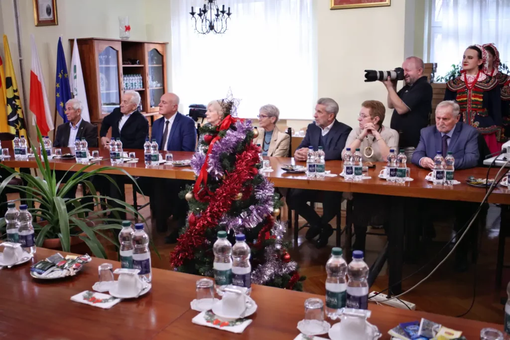 Fot. Adam Stępień - Spotkanie wigilijne z Seniorami Uczelni