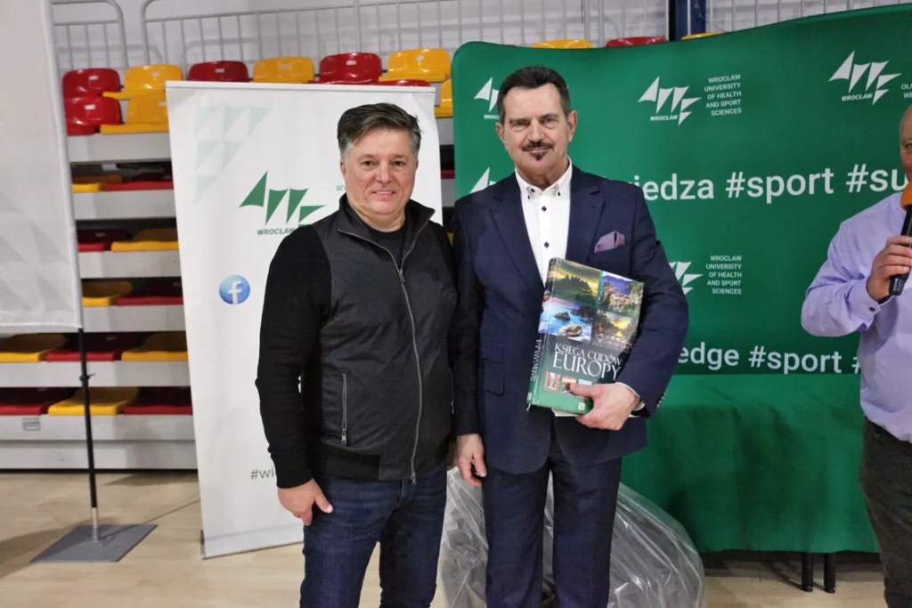 Fot. Adam Stępień - XXXV Świąteczny Turniej Szóstek Piłkarskich o Puchar Rektora AWF Wrocław
