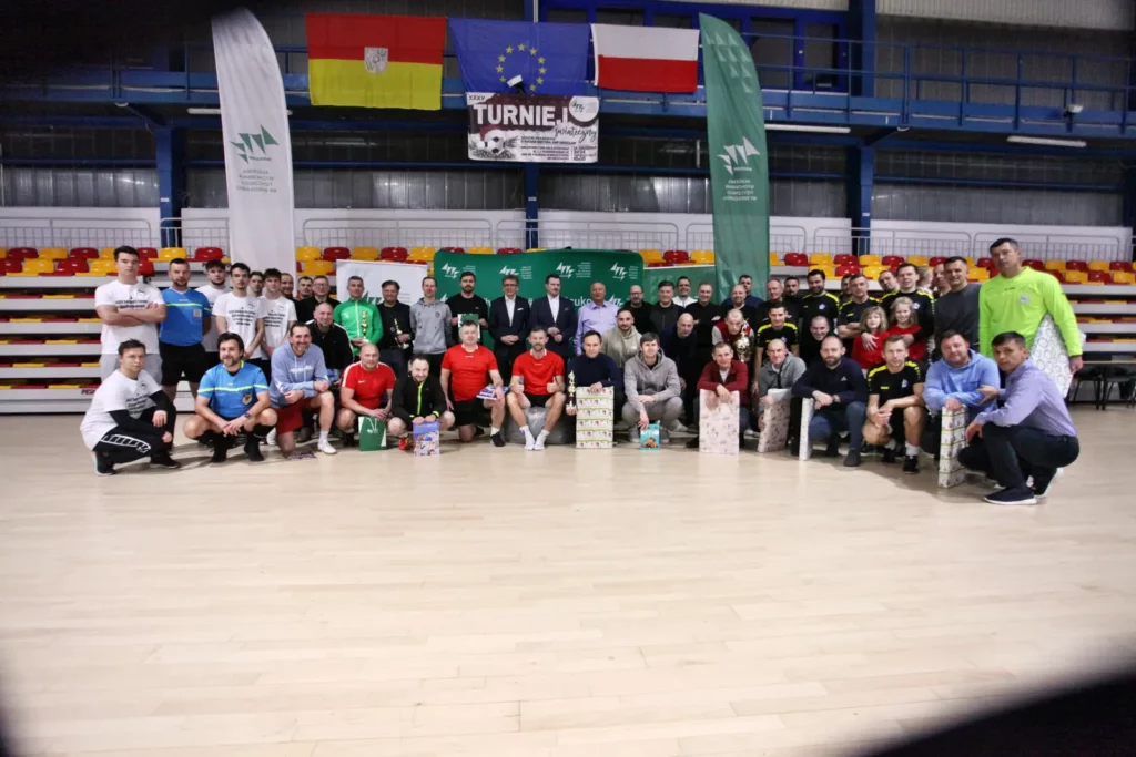 Fot. Adam Stępień - XXXV Świąteczny Turniej Szóstek Piłkarskich o Puchar Rektora AWF Wrocław