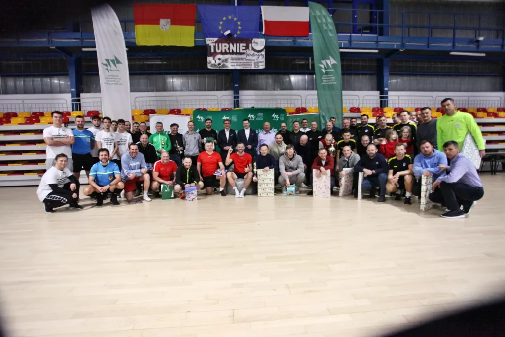 Fot. Adam Stępień - XXXV Świąteczny Turniej Szóstek Piłkarskich o Puchar Rektora AWF Wrocław