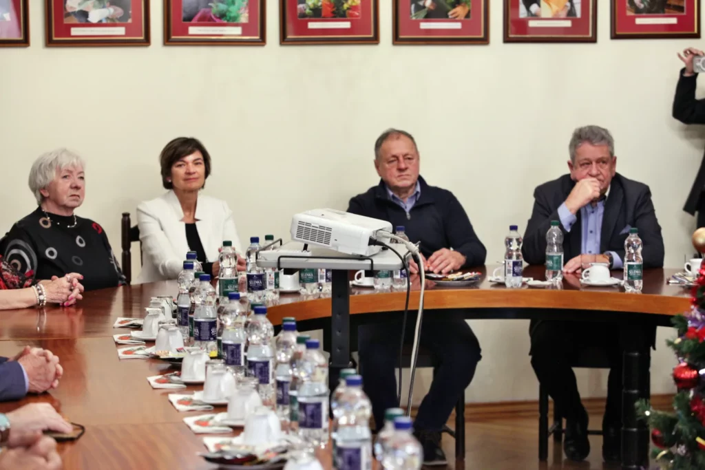 Fot. Adam Stępień - Spotkanie wigilijne z Seniorami Uczelni