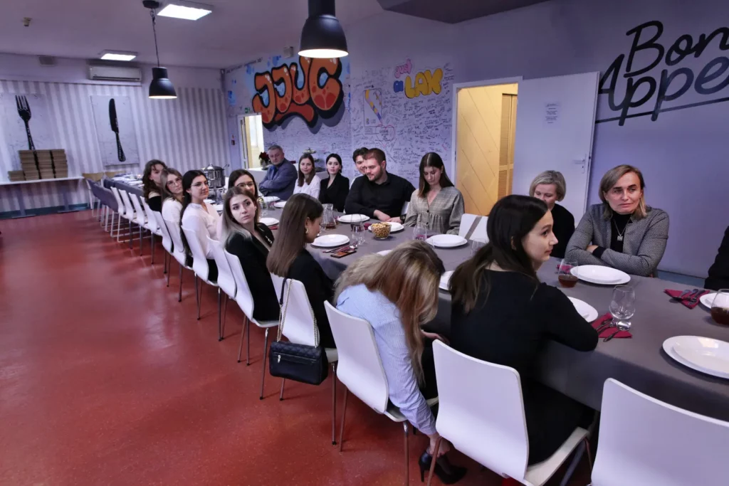 Fot. Adam Stępień - Spotkanie wigilijne z Samorządem Studenckim