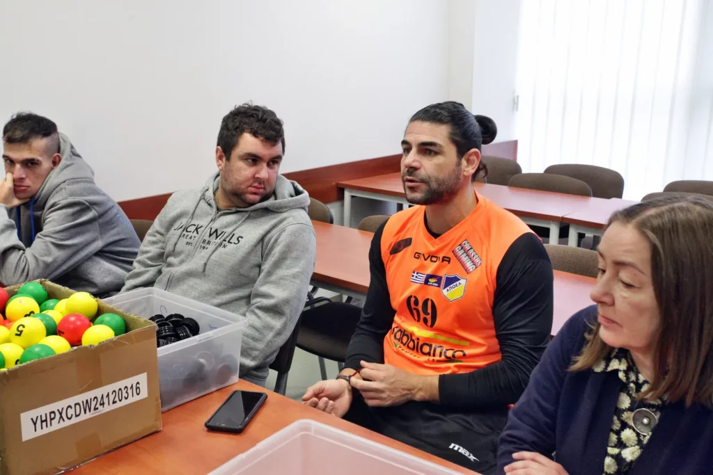 Fot. Adam Stępień - Wykorzystanie piłek EDUball w edukacji i terapii osób dorosłych z niepełnosprawnościami