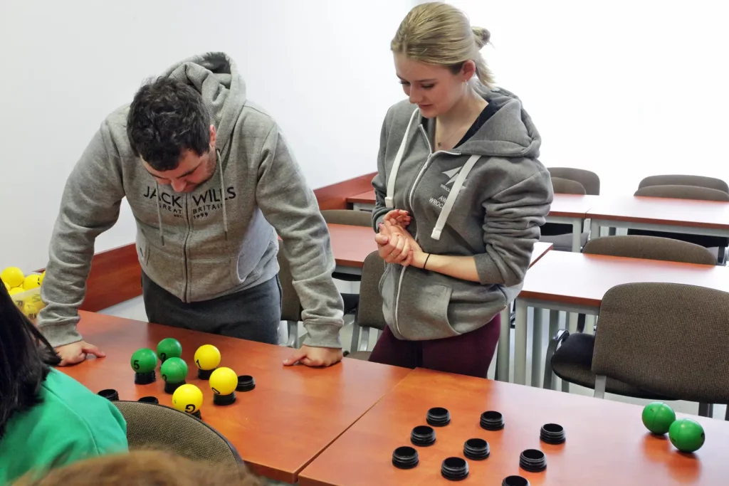 Fot. Adam Stępień - Wykorzystanie piłek EDUball w edukacji i terapii osób dorosłych z niepełnosprawnościami