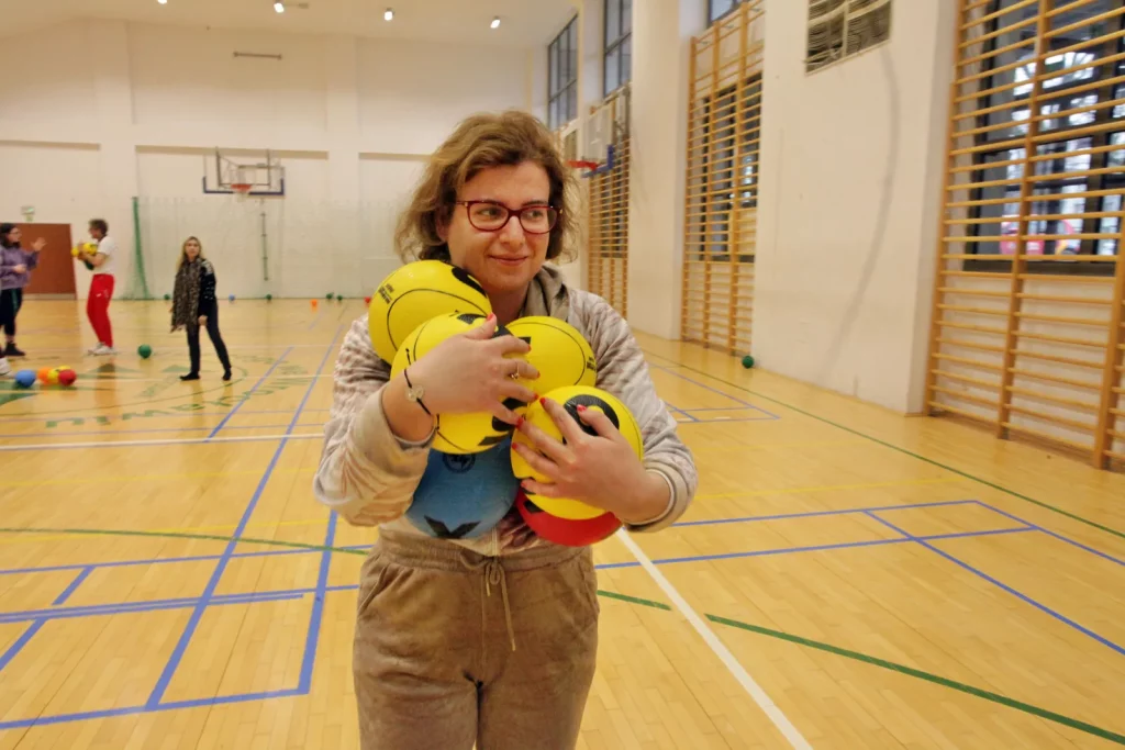 Fot. Adam Stępień - Wykorzystanie piłek EDUball w edukacji i terapii osób dorosłych z niepełnosprawnościami