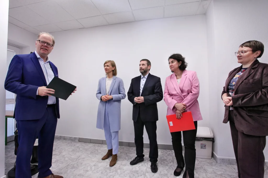 Fot. Adam Stępień - Otwarcie Sali symulacji "Podróży pacjenta z niepełnosprawnością"