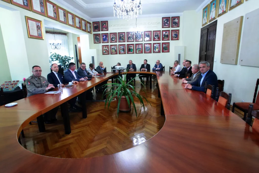 Relacja zdjęciowa z posiedzenia KRUWiO 17.06.2025