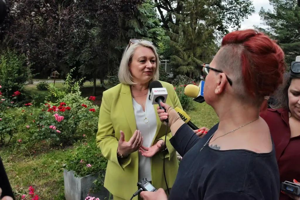 Relacja zdjęciowa z podpisania umowy patronackiej między AWF Wrocław a Zespołem Szkół Ekonomiczno-Ogólnokształcących