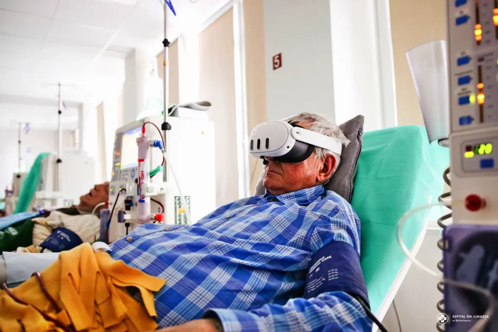 Fot. Kornela Baryluk - Pilotażowe badania VR z udziałem prof. Wioletty Dziubek-Rogowskiej