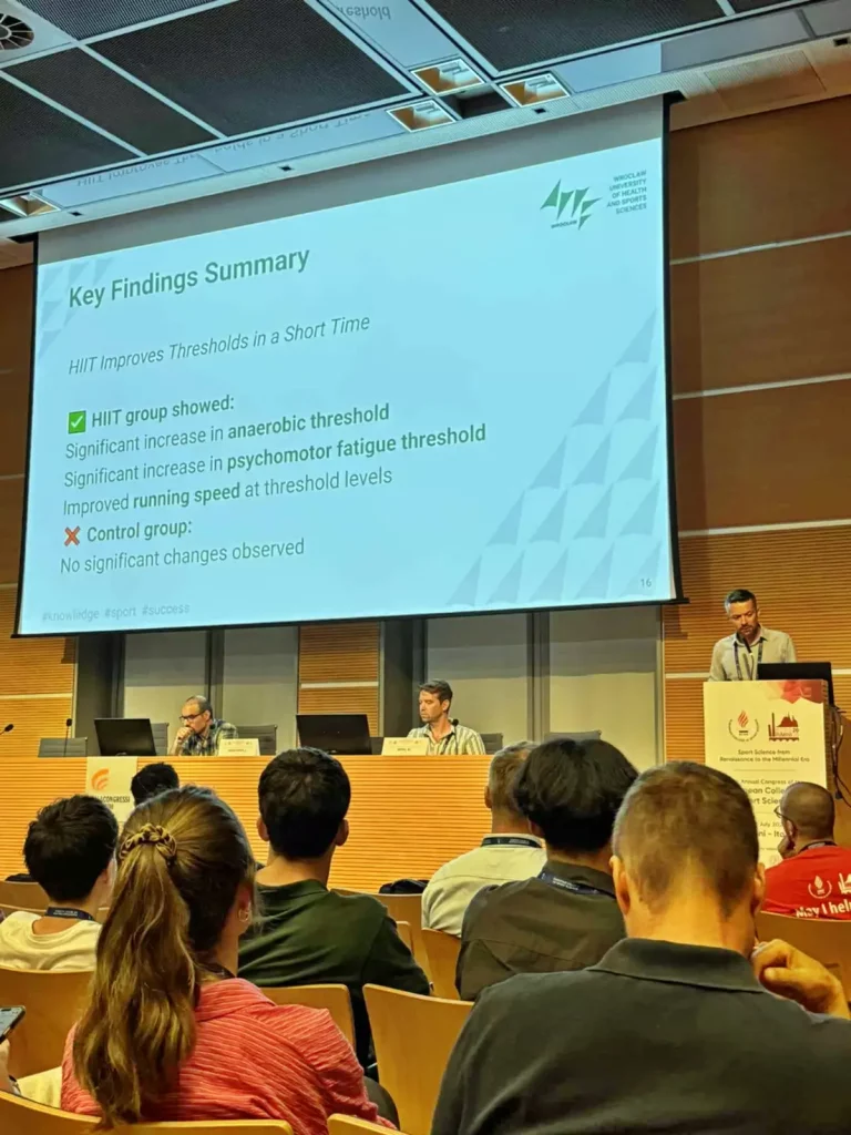 Naukowcy z AWF Wrocław na ECSS 2025 w Rimini