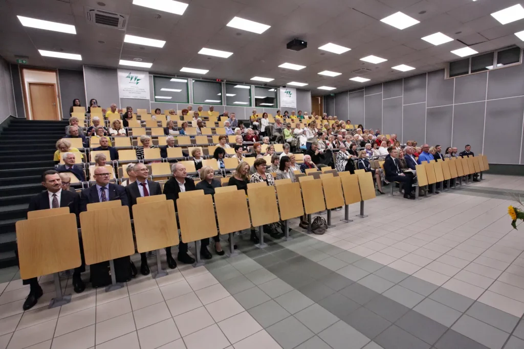 XVIII Forum UTW - 15 lat Uniwersytetu Trzeciego Wieku na AWF Wrocław