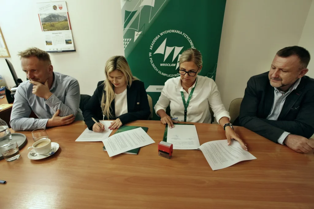 Podpisanie porozumienia o współpracy z Zespołem Szkół Ponadpodstawowych nr 2 w Kępnie