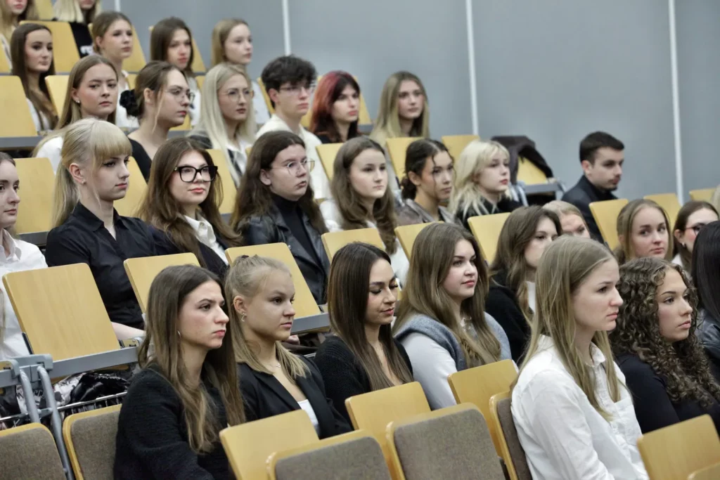 Immatrykulacje studentów I roku Wydziału Fizjoterapii, kierunków: Kosmetologia i Terapia Zajęciowa