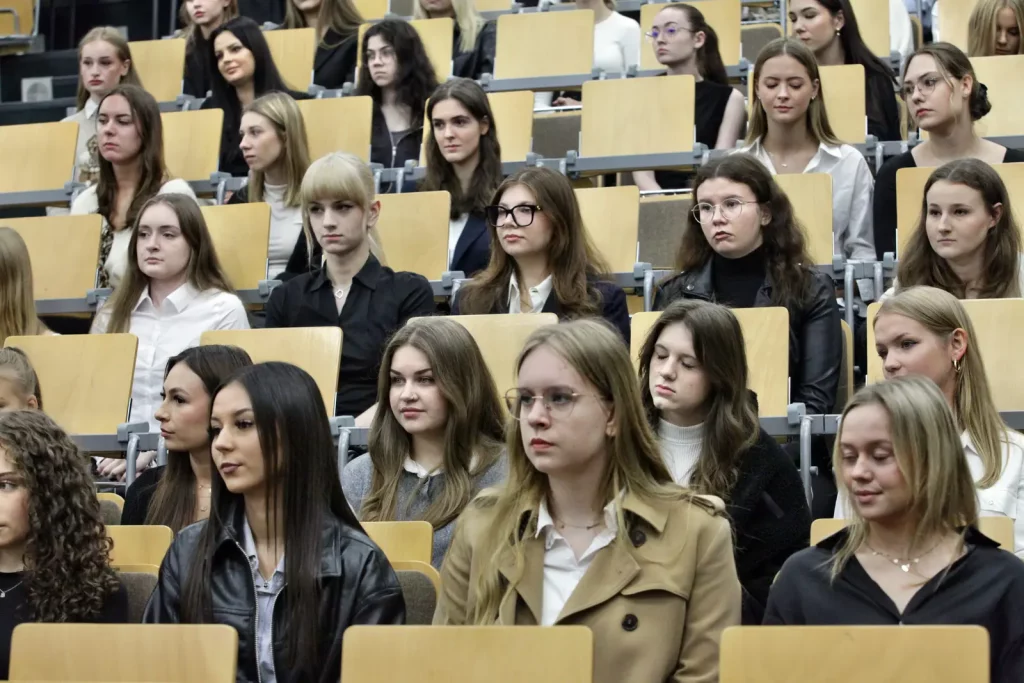 Immatrykulacje studentów I roku Wydziału Fizjoterapii, kierunków: Kosmetologia i Terapia Zajęciowa